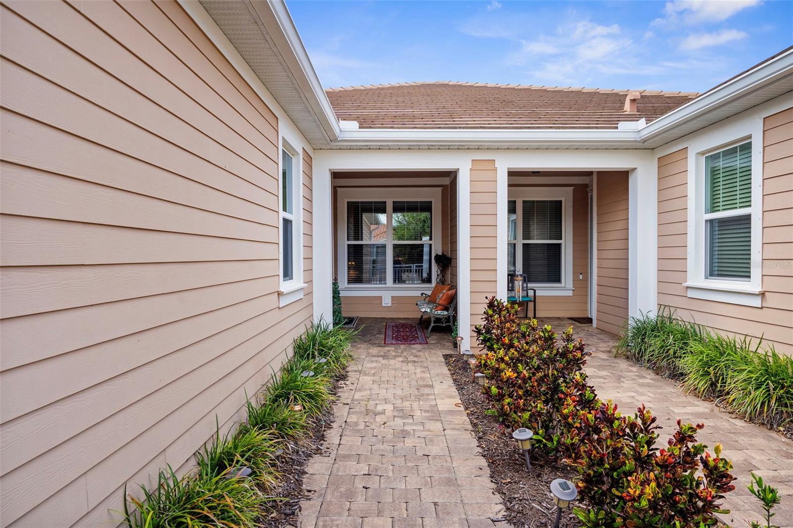 11789 TAPESTRY LANE