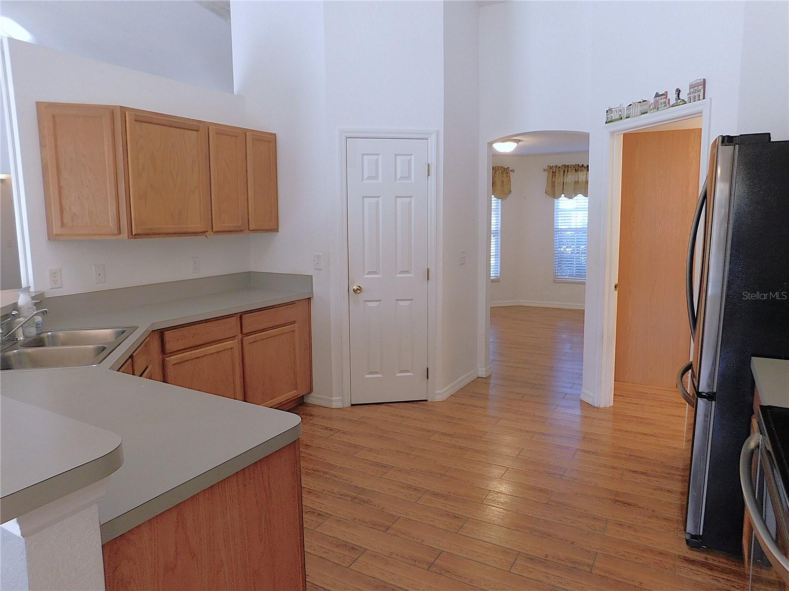 SILVER SPRINGS SHORES EAST - Residential