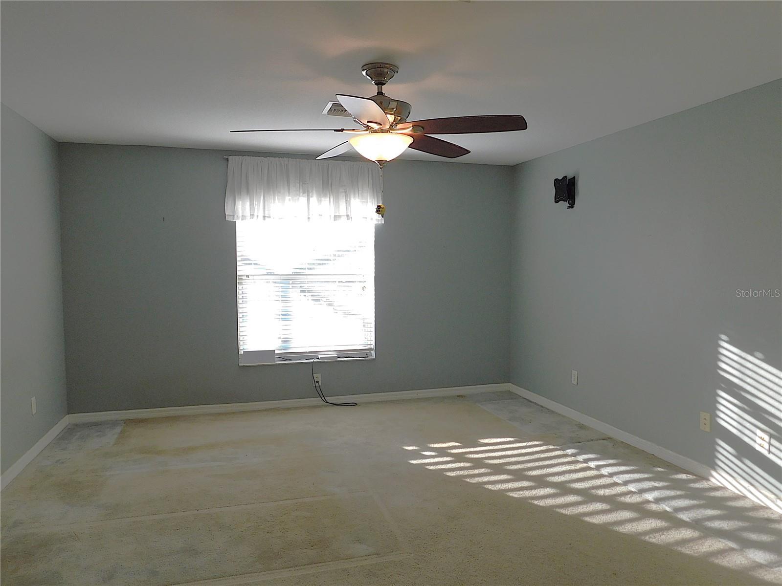 SILVER SPRINGS SHORES EAST - Residential