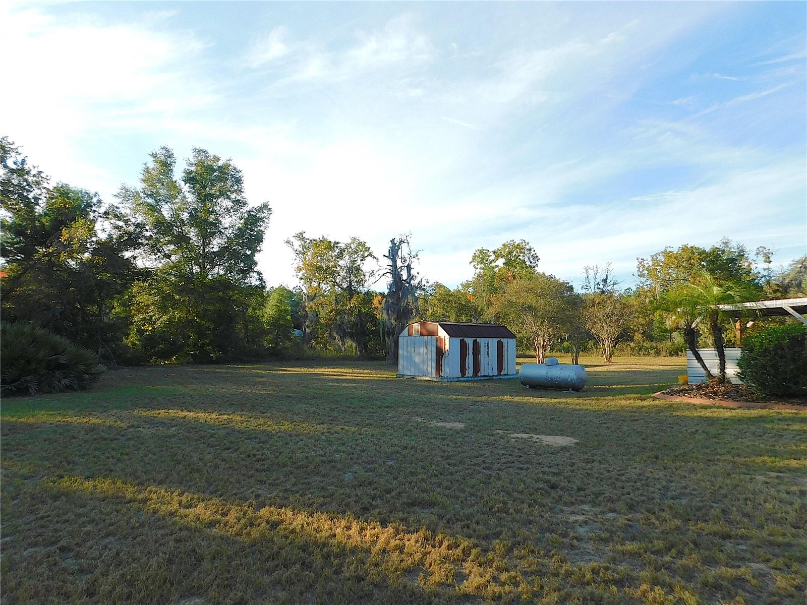 SILVER SPRINGS SHORES EAST - Residential