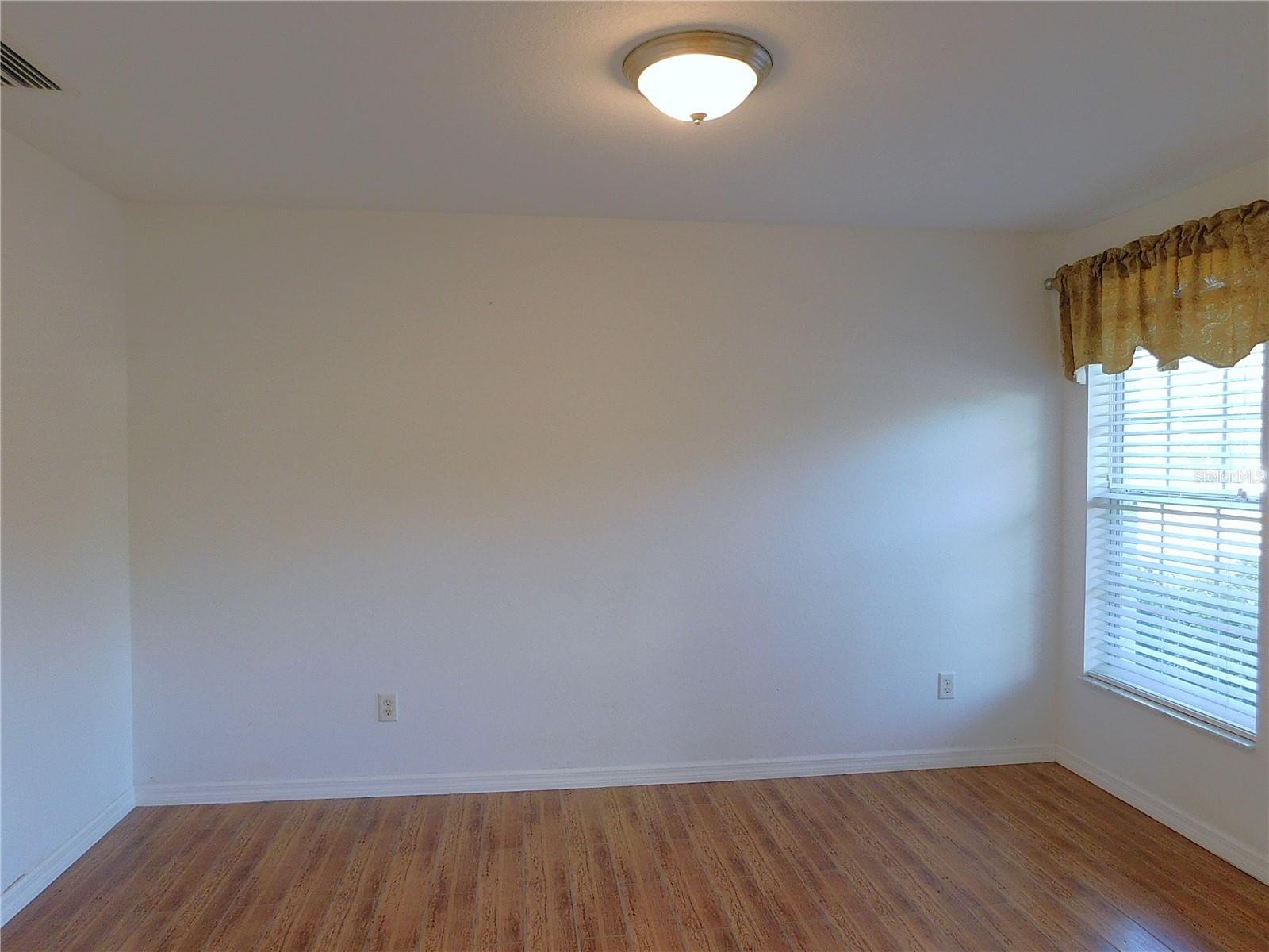 SILVER SPRINGS SHORES EAST - Residential