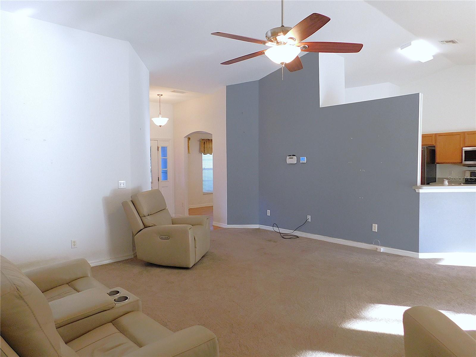 SILVER SPRINGS SHORES EAST - Residential