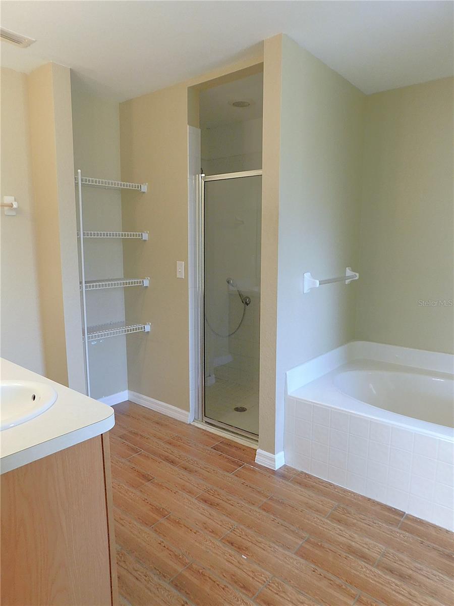 SILVER SPRINGS SHORES EAST - Residential