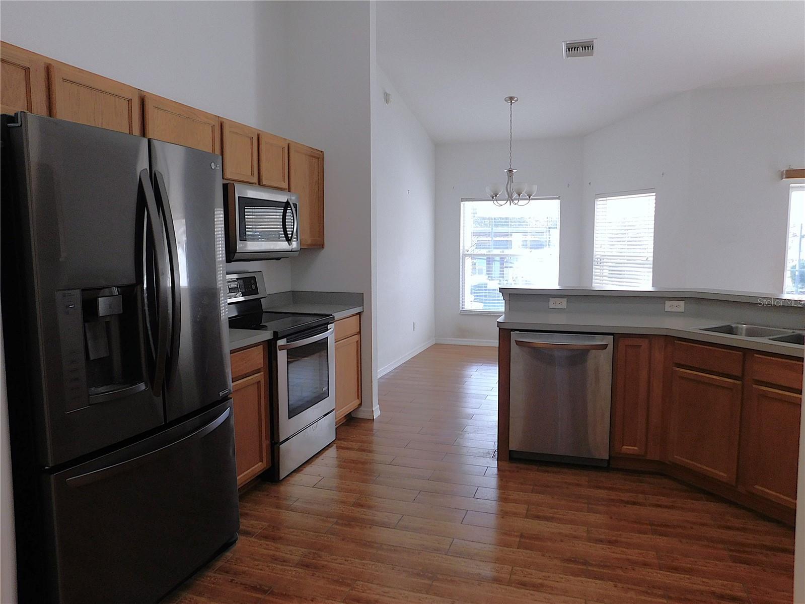 SILVER SPRINGS SHORES EAST - Residential