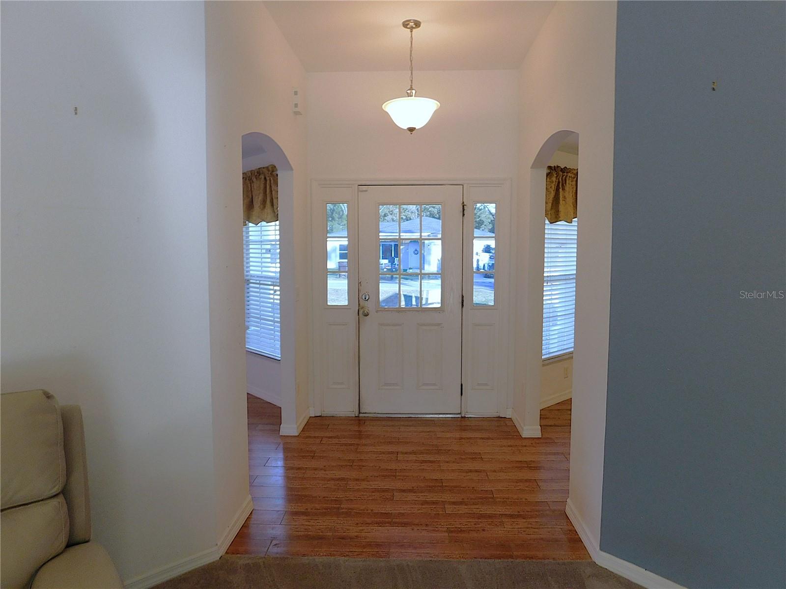 SILVER SPRINGS SHORES EAST - Residential