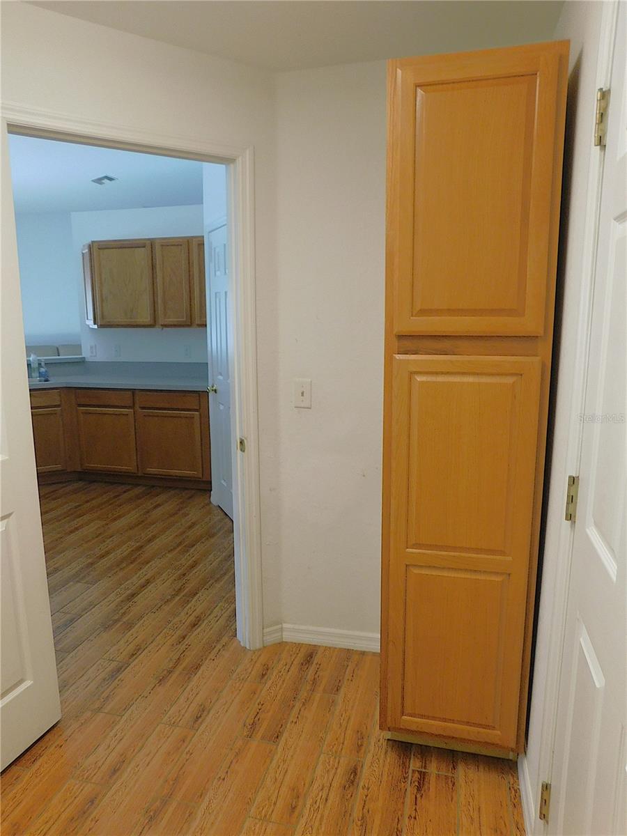 SILVER SPRINGS SHORES EAST - Residential