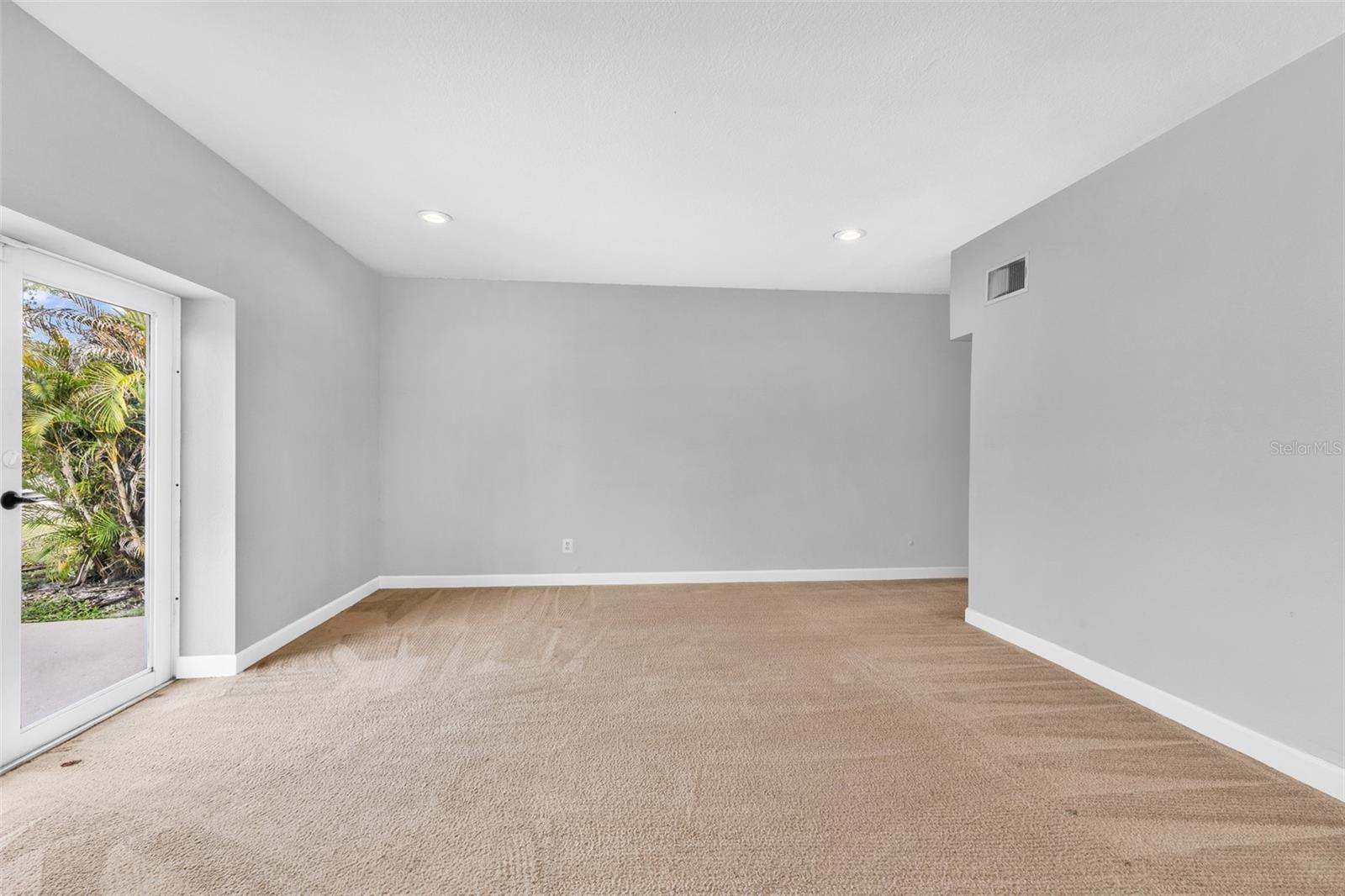 PORT CHARLOTTE 33 - Residential