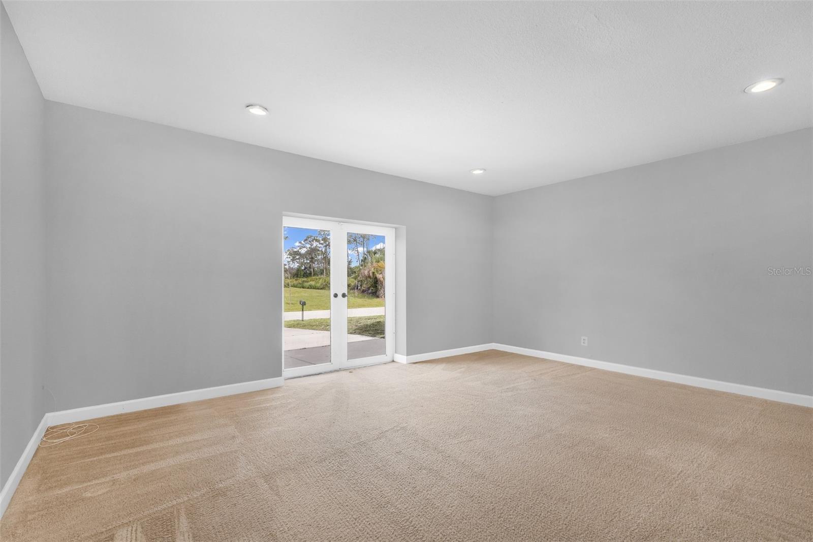 PORT CHARLOTTE 33 - Residential