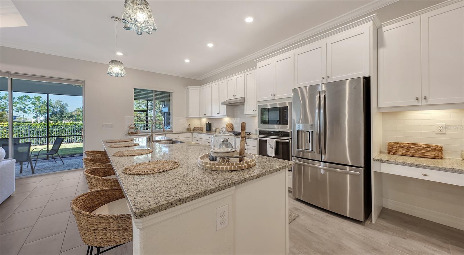 ARBOR GRANDE - Residential