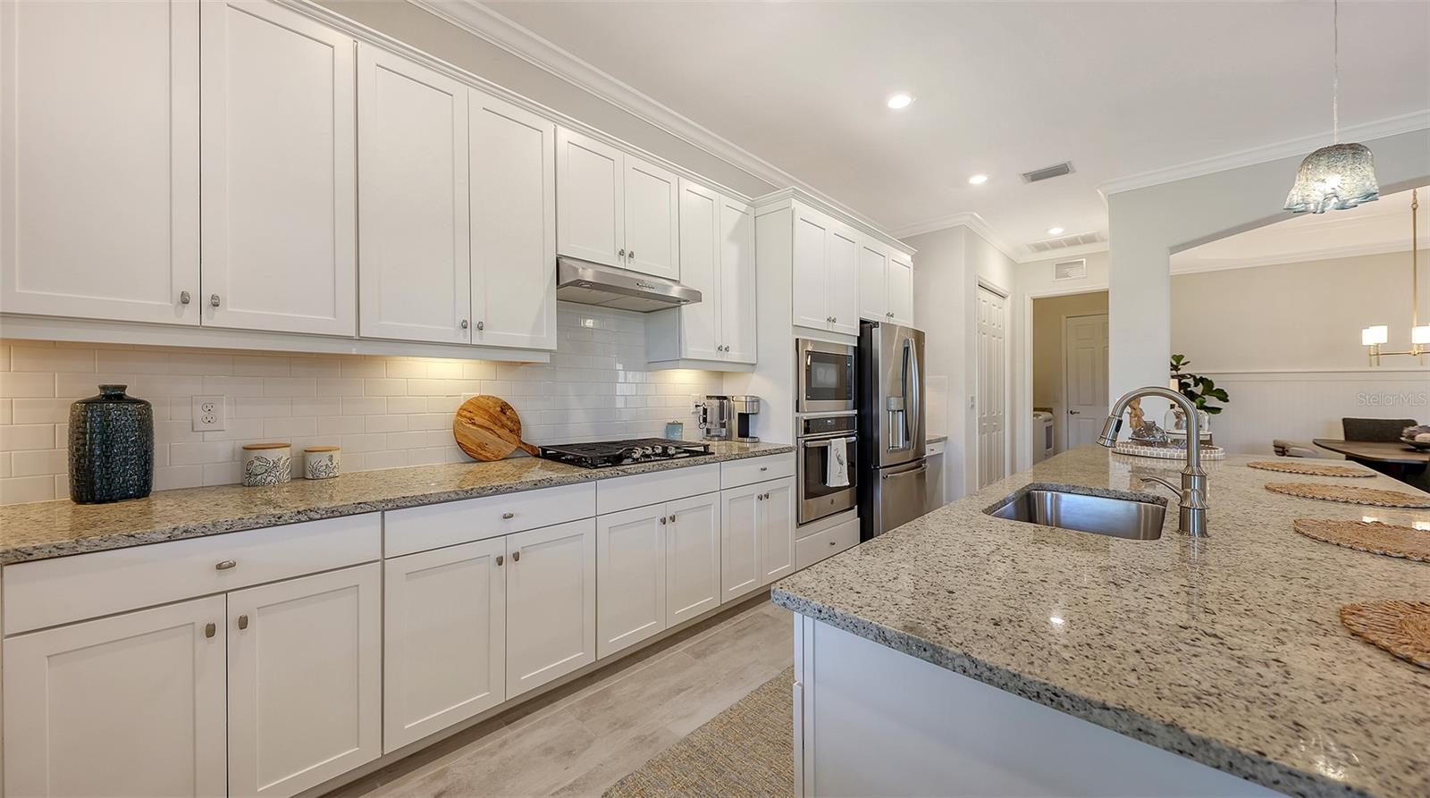 ARBOR GRANDE - Residential