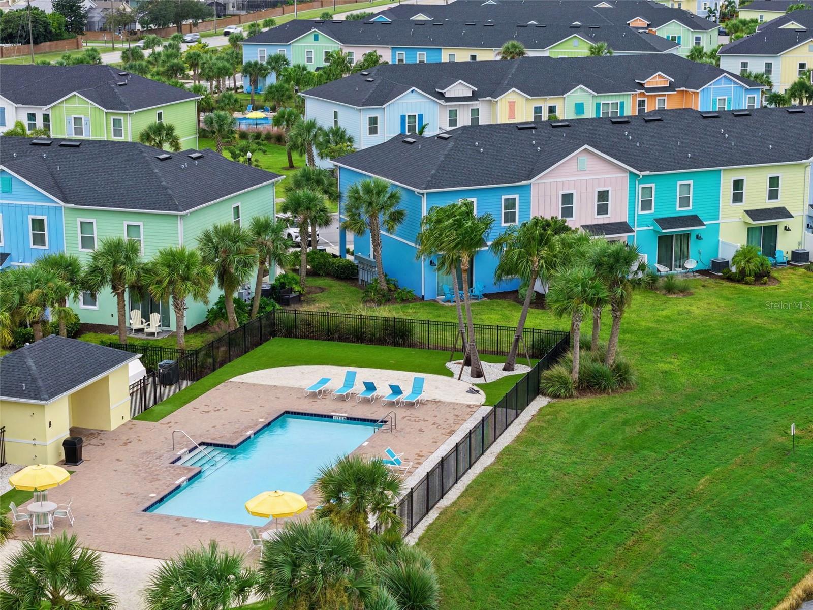 MARGARITAVILLE, ROLLING OAKS - Residential