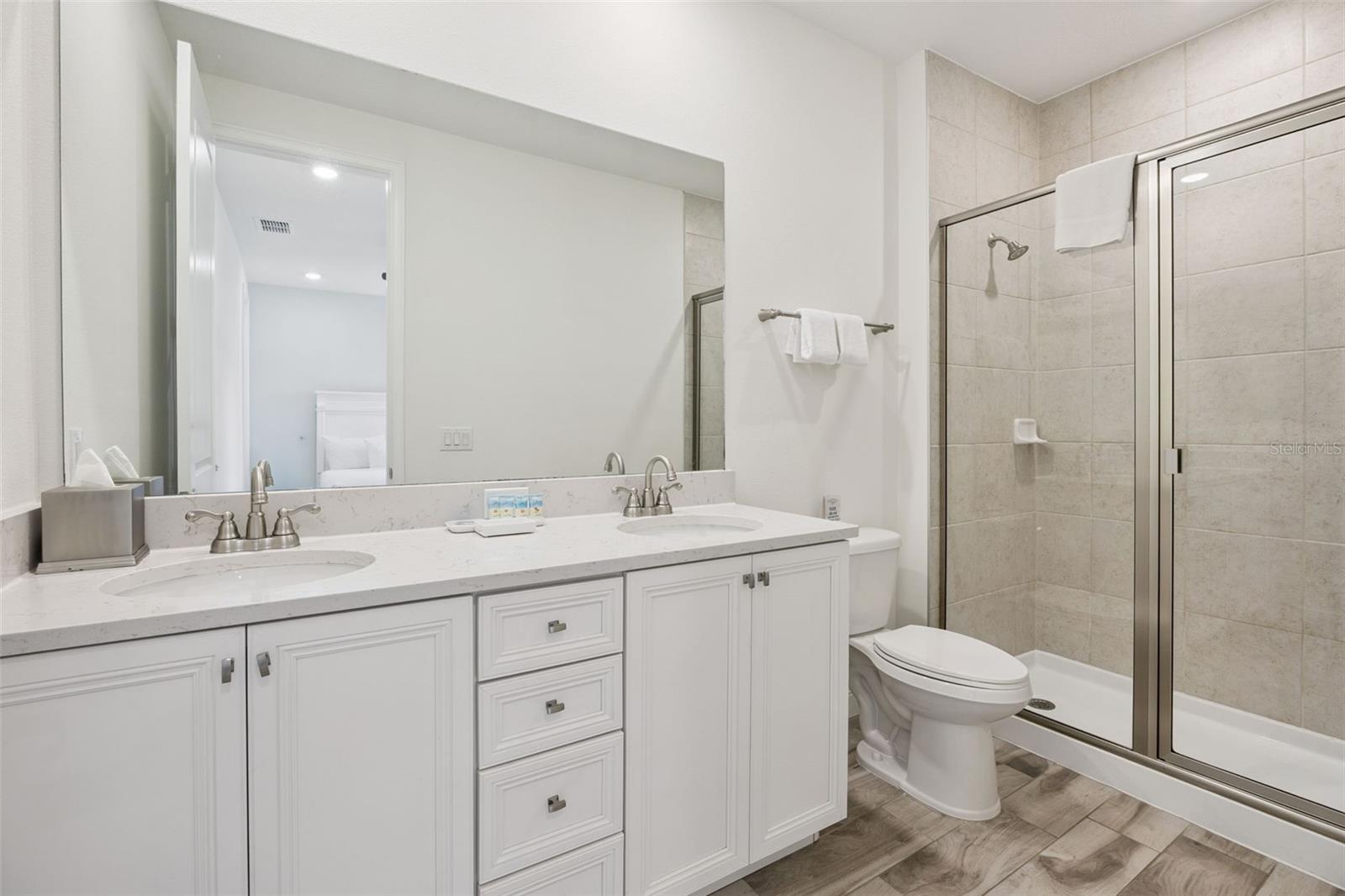 MARGARITAVILLE, ROLLING OAKS - Residential