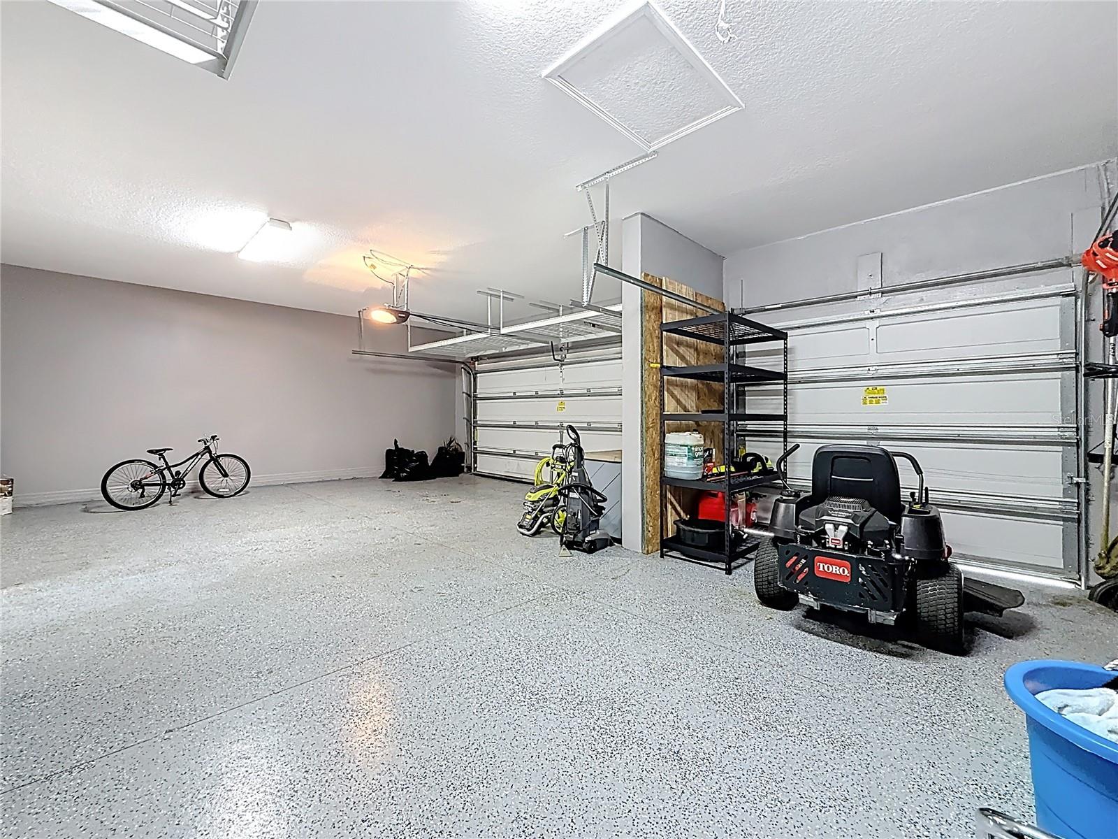 OAK LANDING - Residential