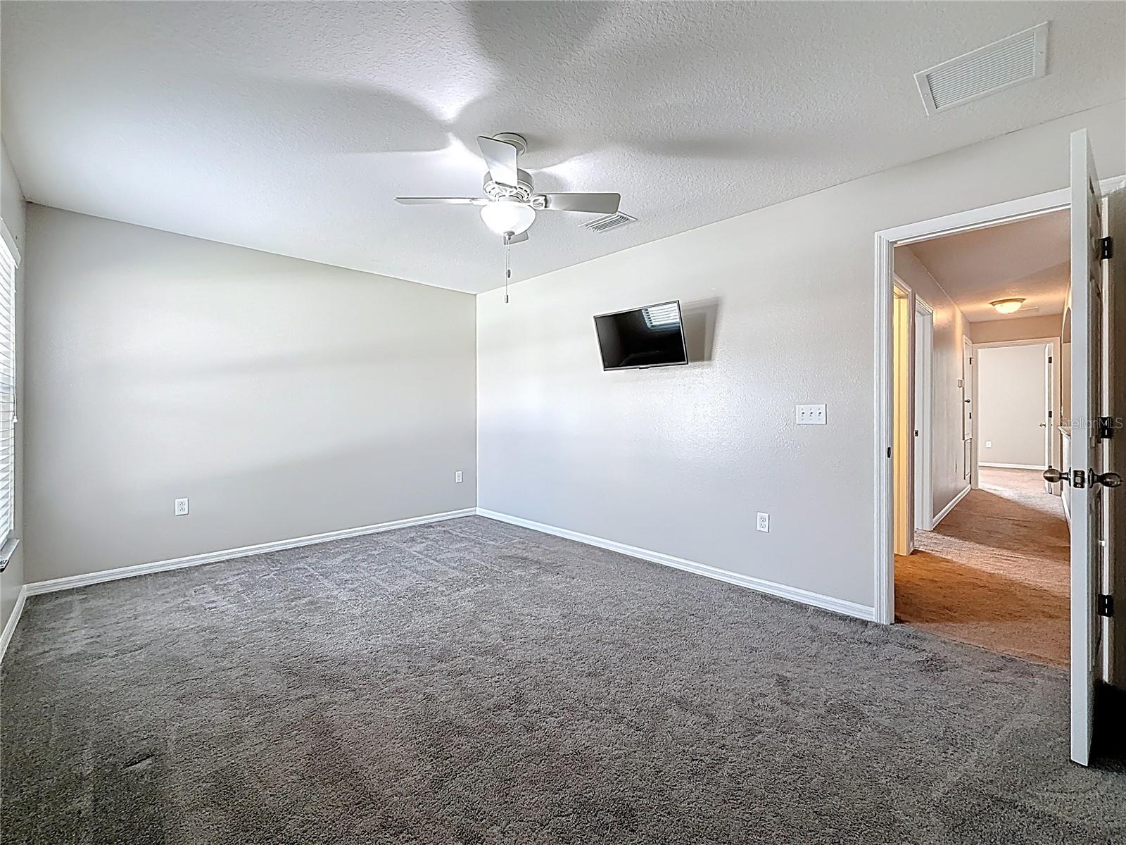 OAK LANDING - Residential