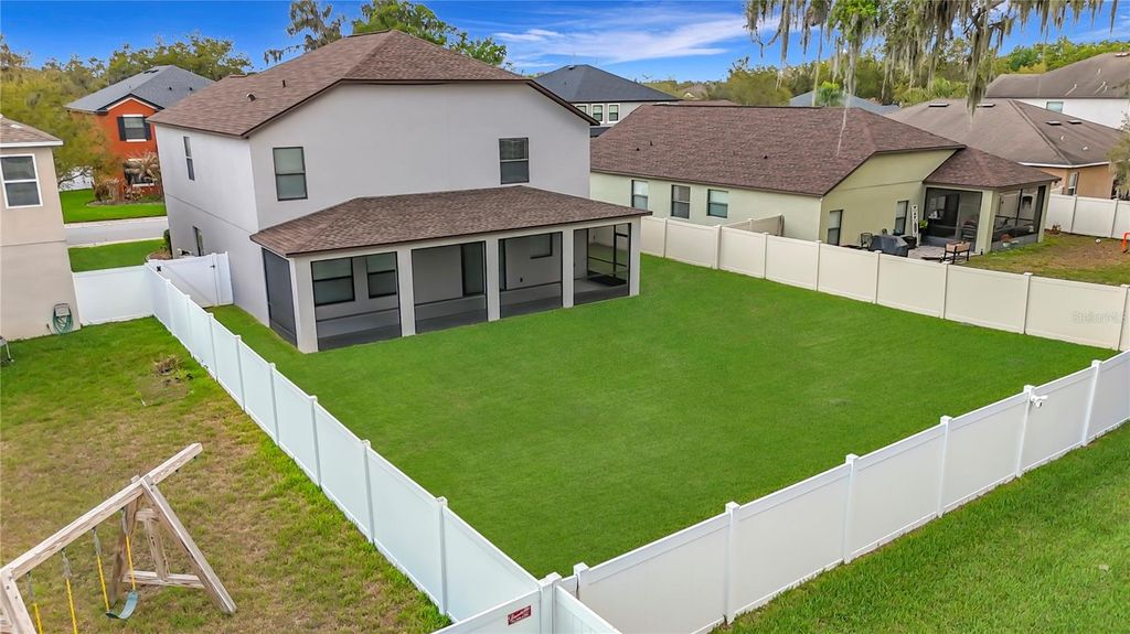 Photo of 313 Oak Landing Drive, Mulberry, FL 33860 (MLS # L4960059)