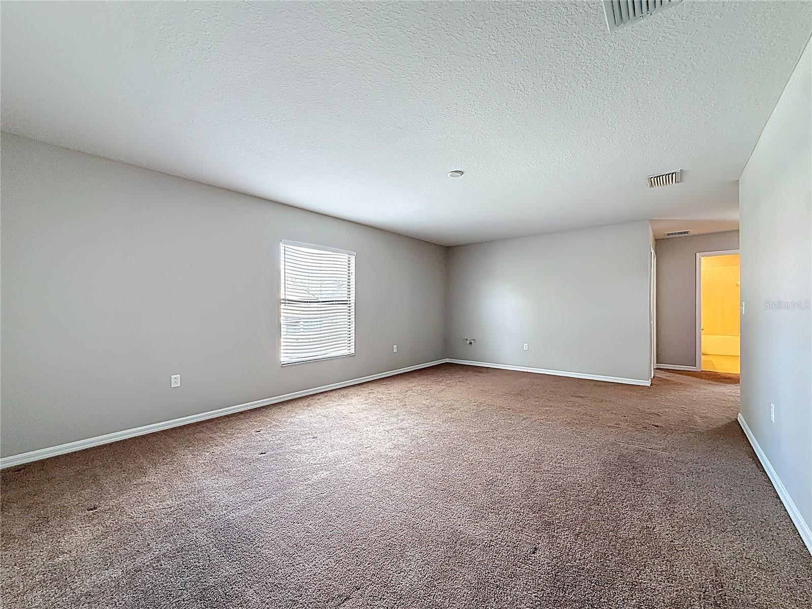 OAK LANDING - Residential