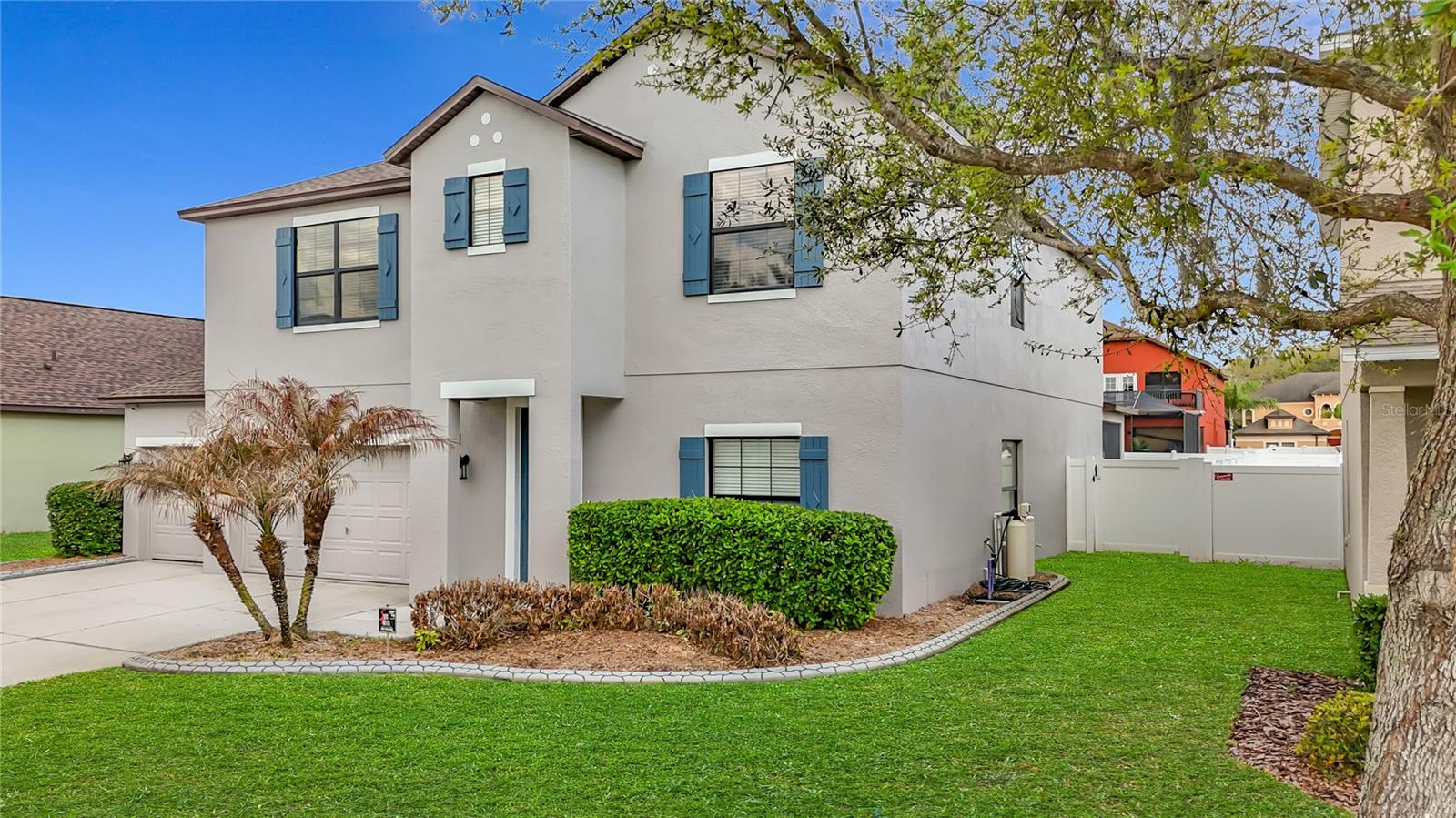 OAK LANDING - Residential