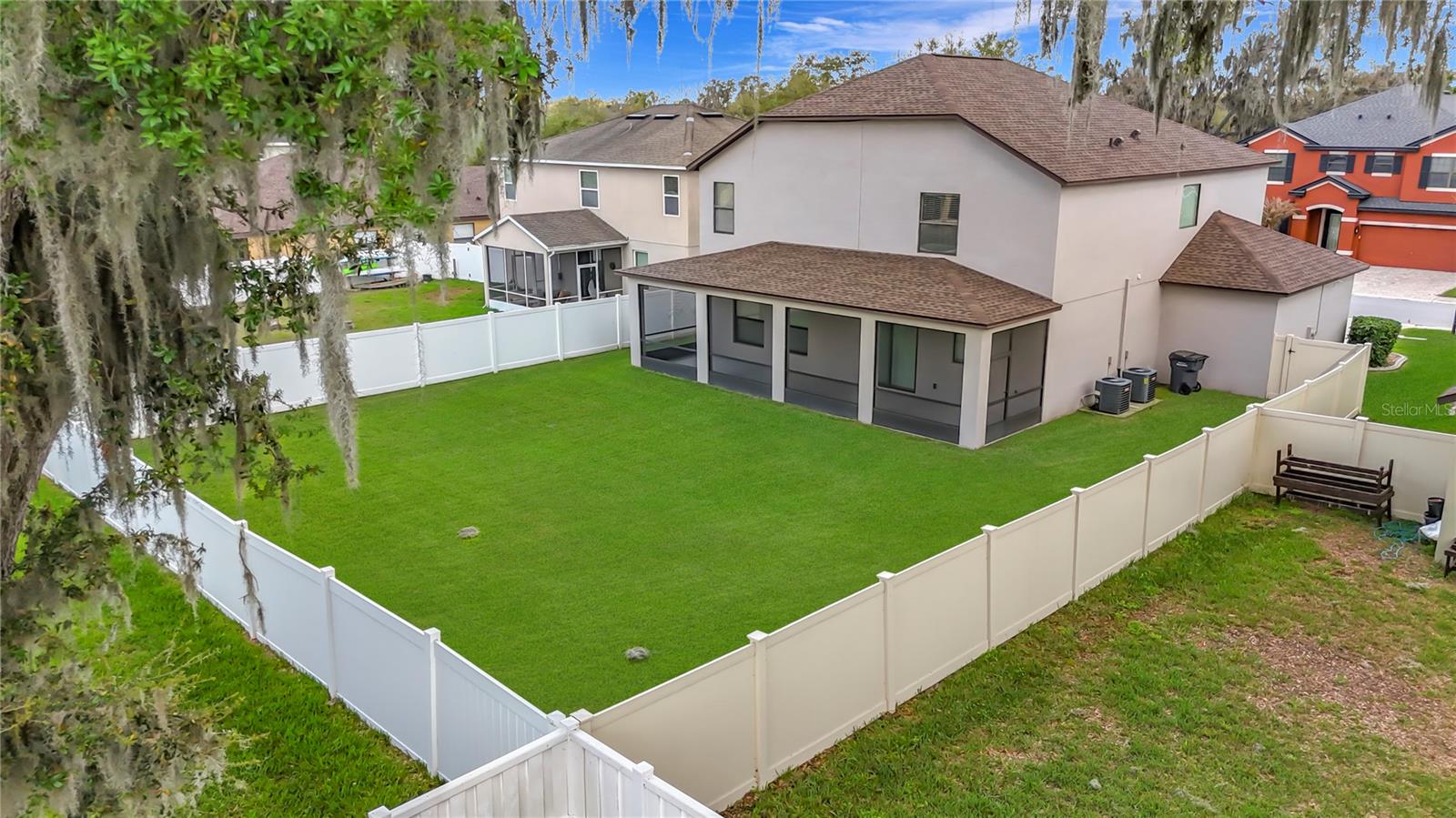 OAK LANDING - Residential