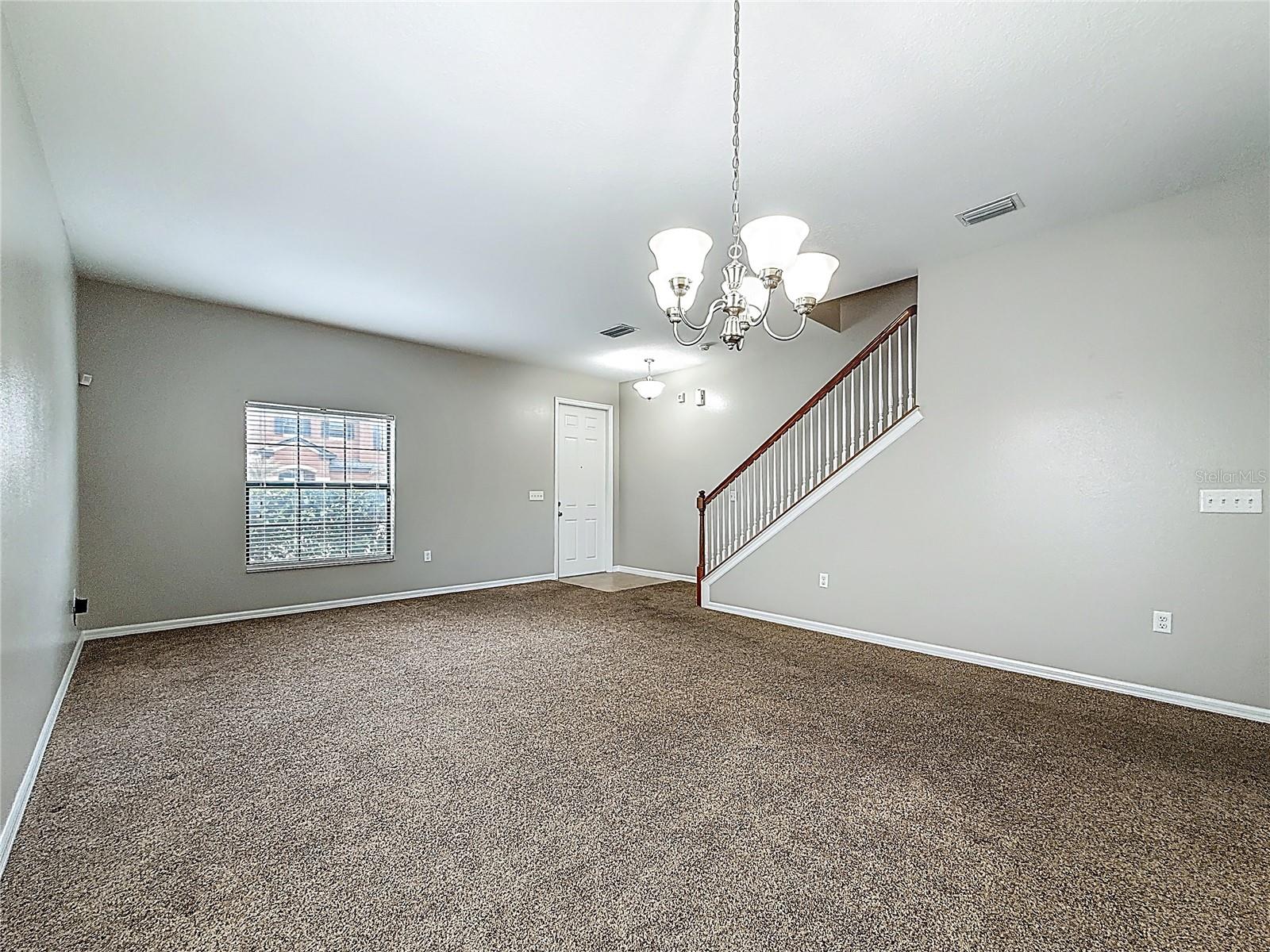 OAK LANDING - Residential