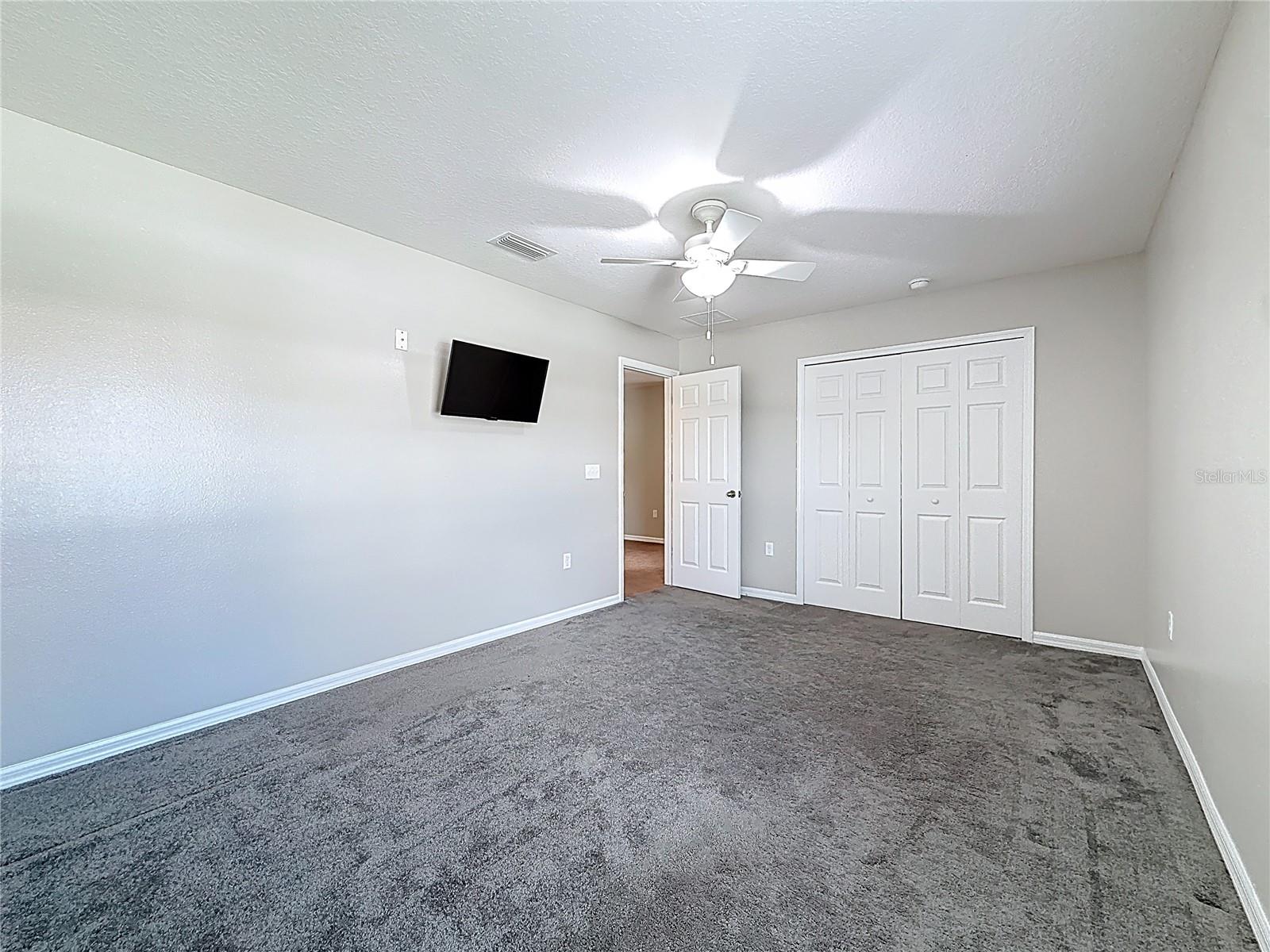 OAK LANDING - Residential