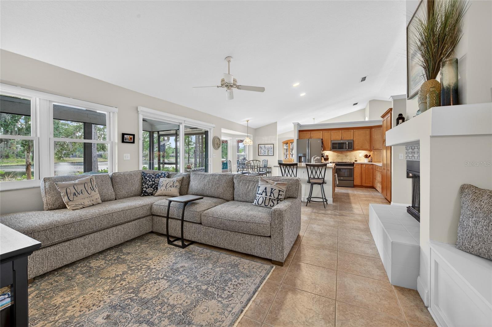 ESTATE HOMES AT BRADFORD COVE - Residential