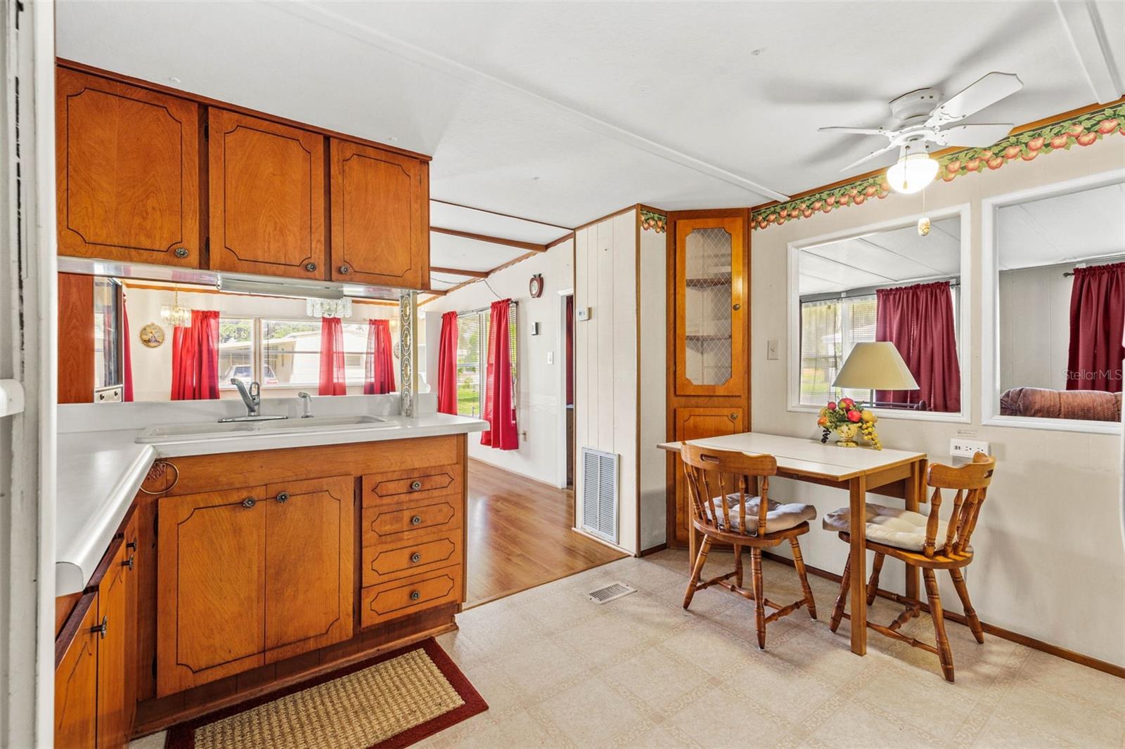 TROPICAL PARK - Residential