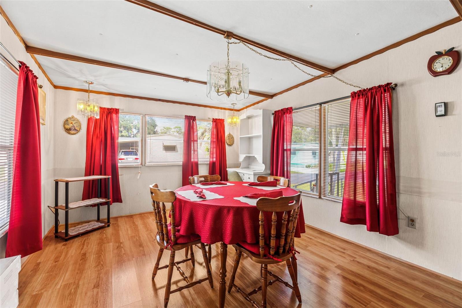 TROPICAL PARK - Residential