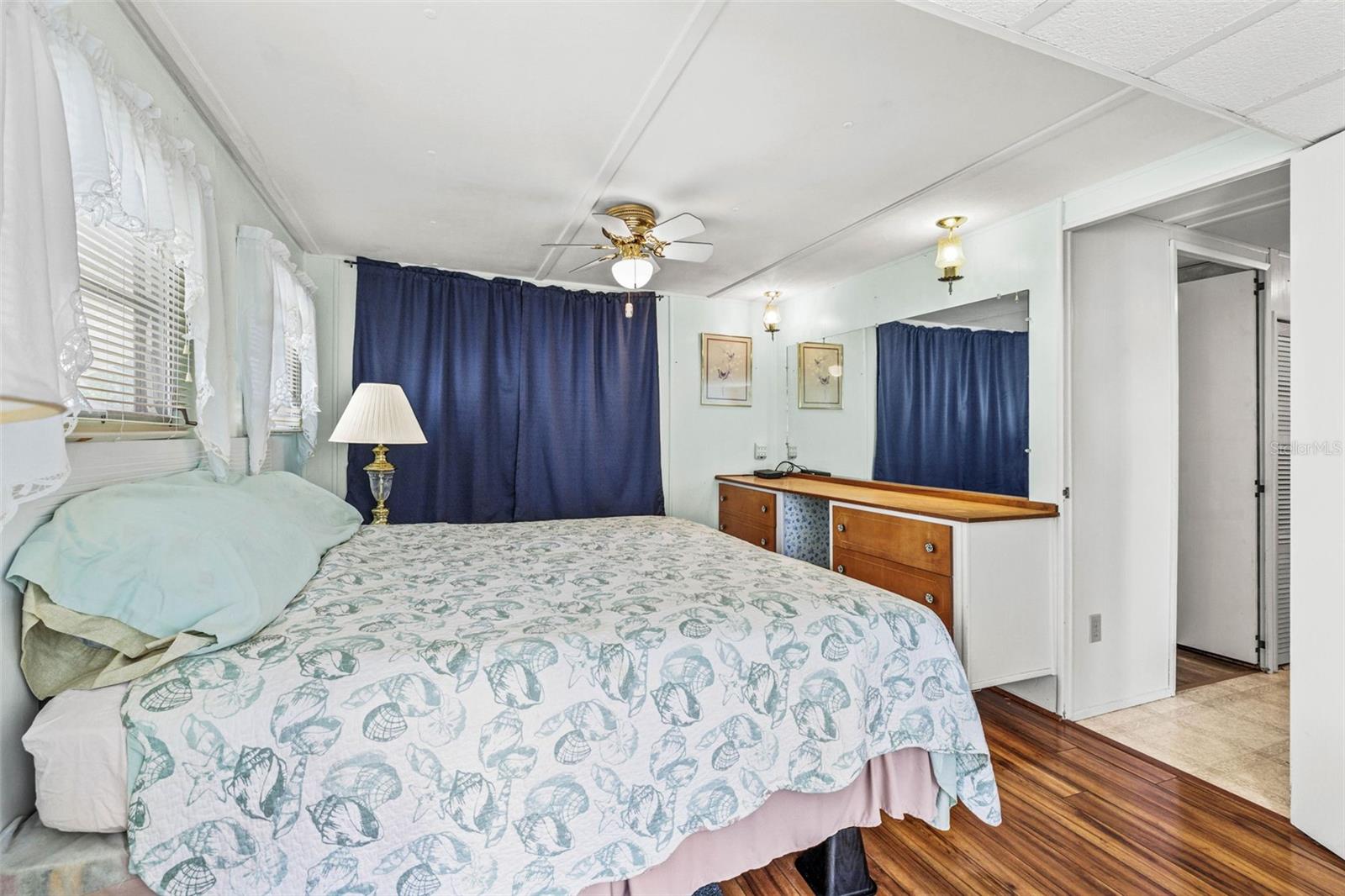 TROPICAL PARK - Residential