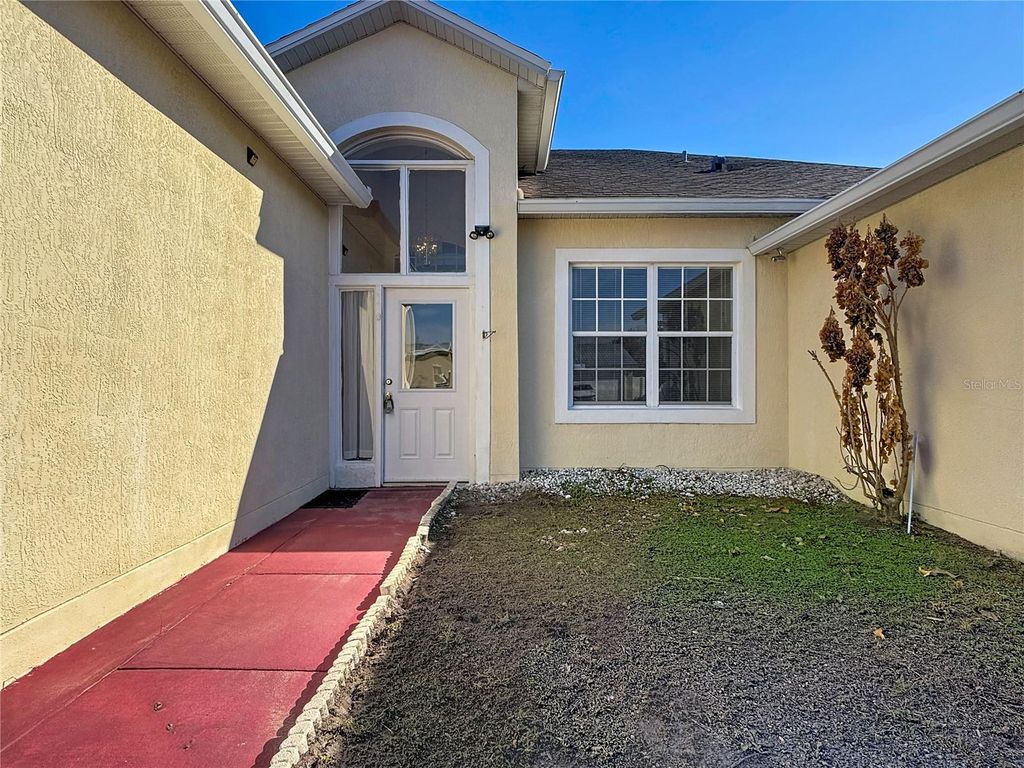 Photo of 309 Aylesbury Court, Kissimmee, FL 34758 (MLS # O6385847)