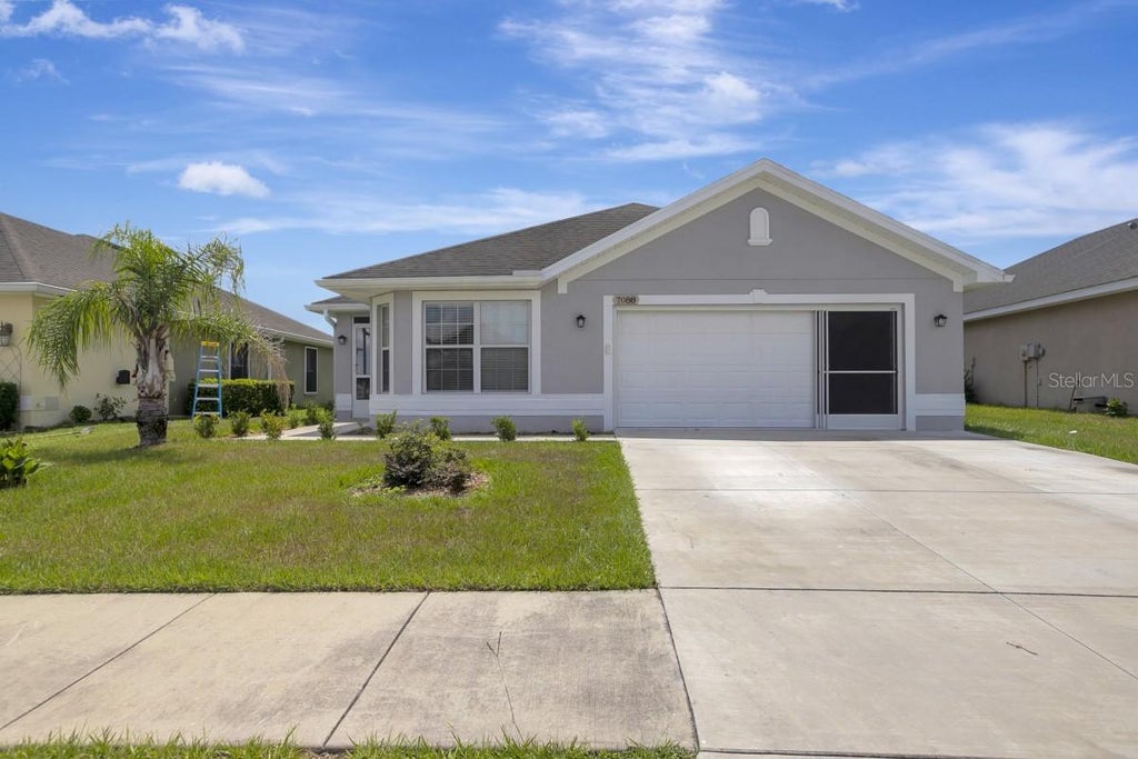 Photo of 7088 Wirevine Drive, Brooksville, FL 34602 (MLS # A4699361)