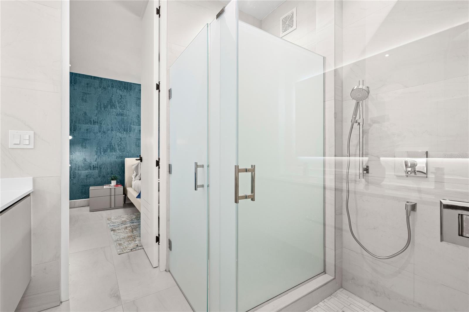 RIVIERA SUNSET AND THE ESTATES - Residential