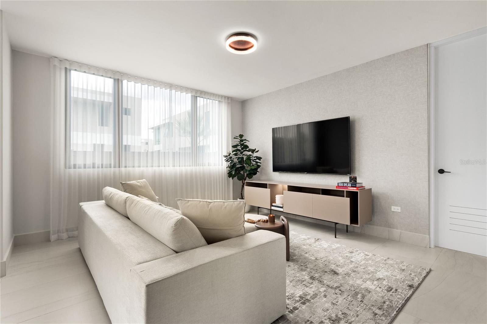 RIVIERA SUNSET AND THE ESTATES - Residential