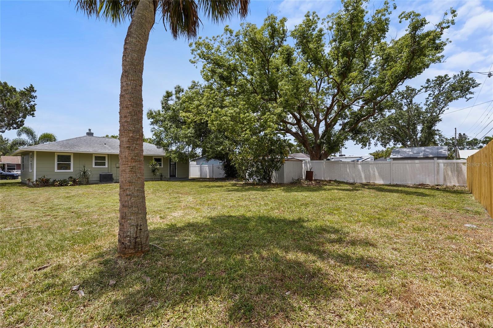 POINCIANA PARK - Residential