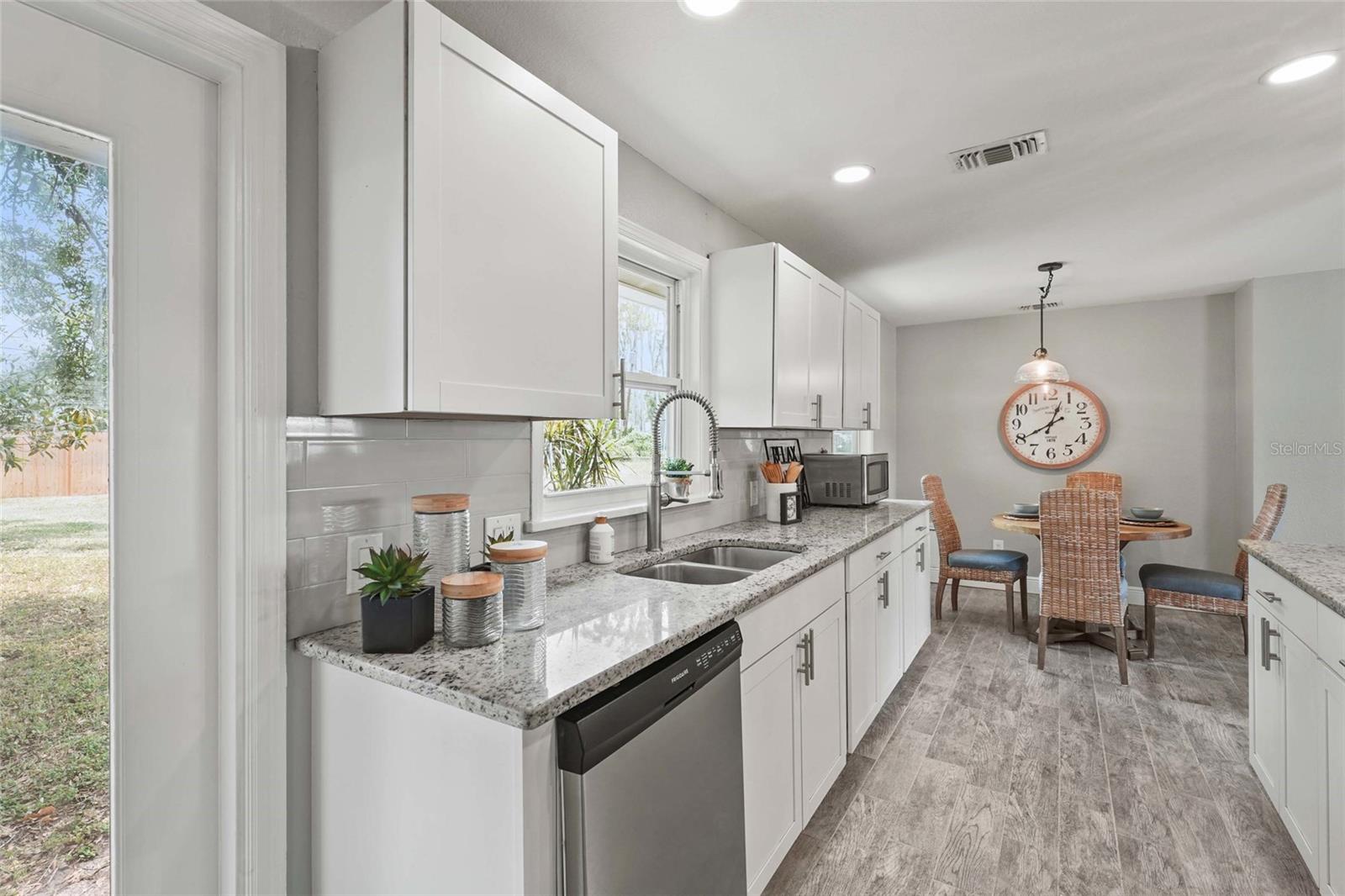 POINCIANA PARK - Residential