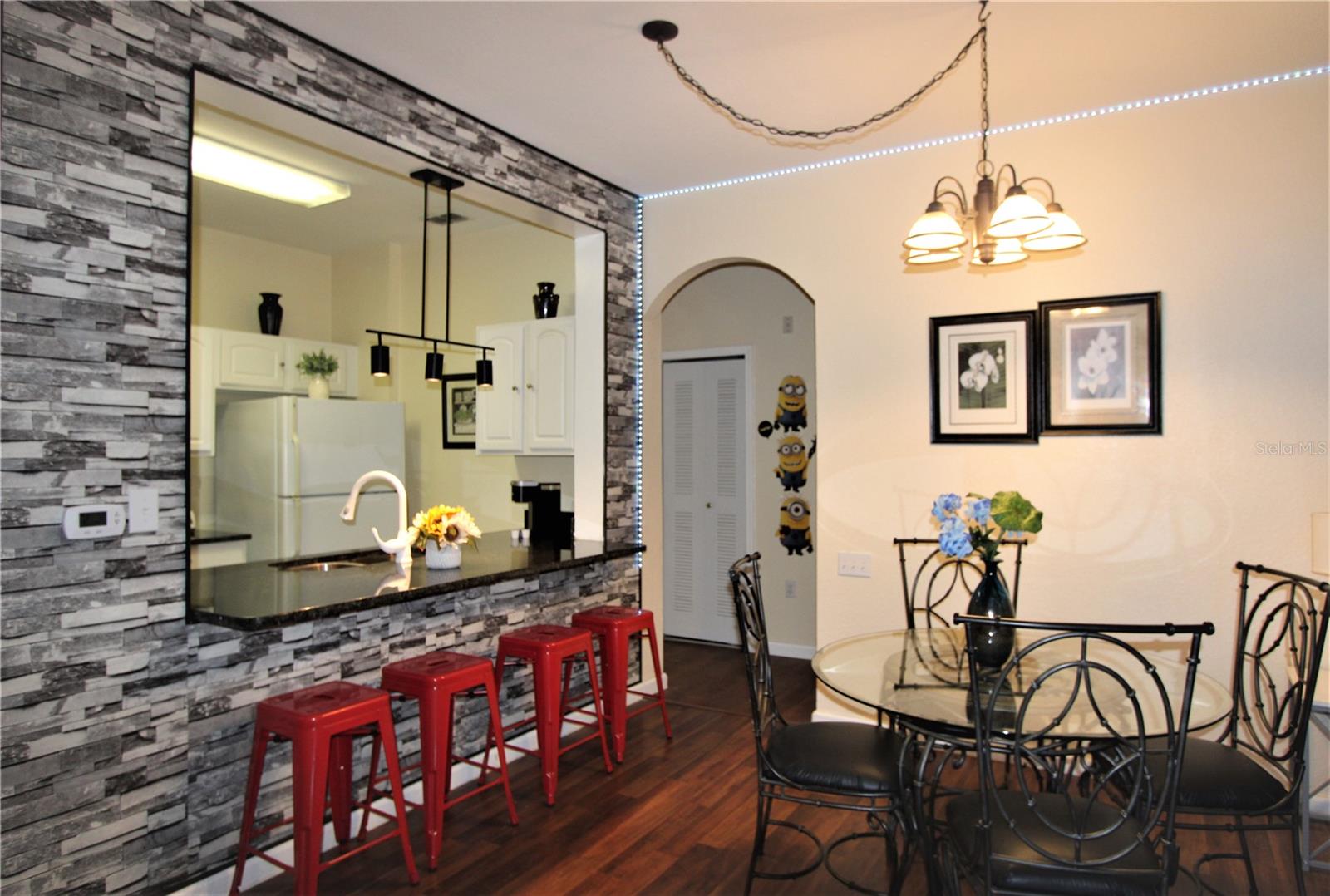 VENTURA AT WINDSOR HILLS CONDO PH 5 - Residential