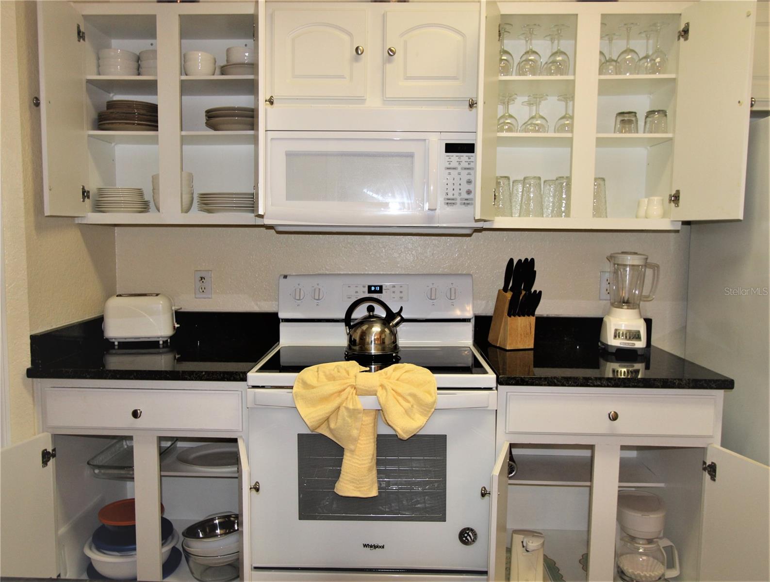 VENTURA AT WINDSOR HILLS CONDO PH 5 - Residential