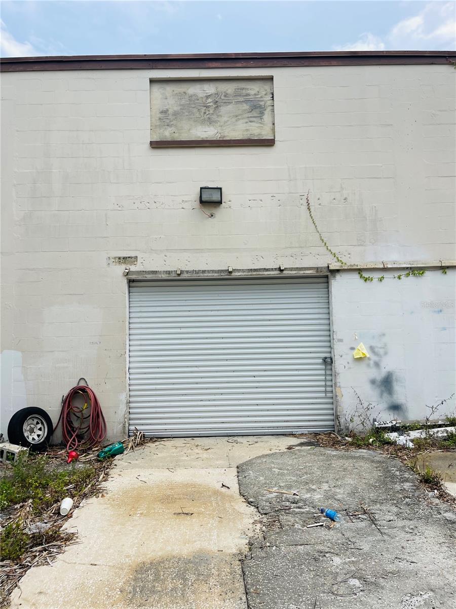 DREW PARK RE OF - Commercial Lease