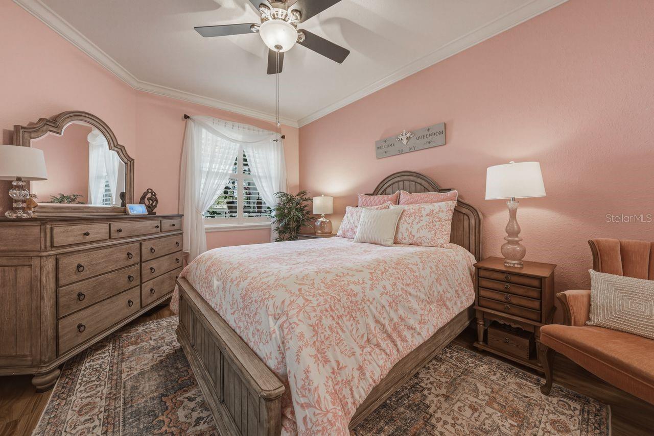 HERITAGE OAKS TOWNHOMES - Residential