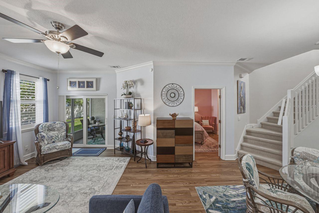 HERITAGE OAKS TOWNHOMES - Residential