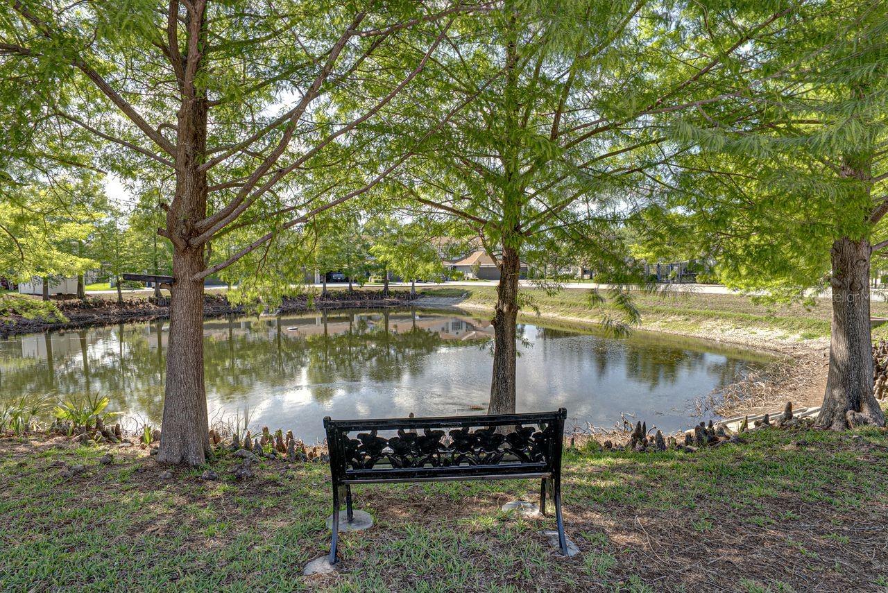 HERITAGE OAKS TOWNHOMES - Residential