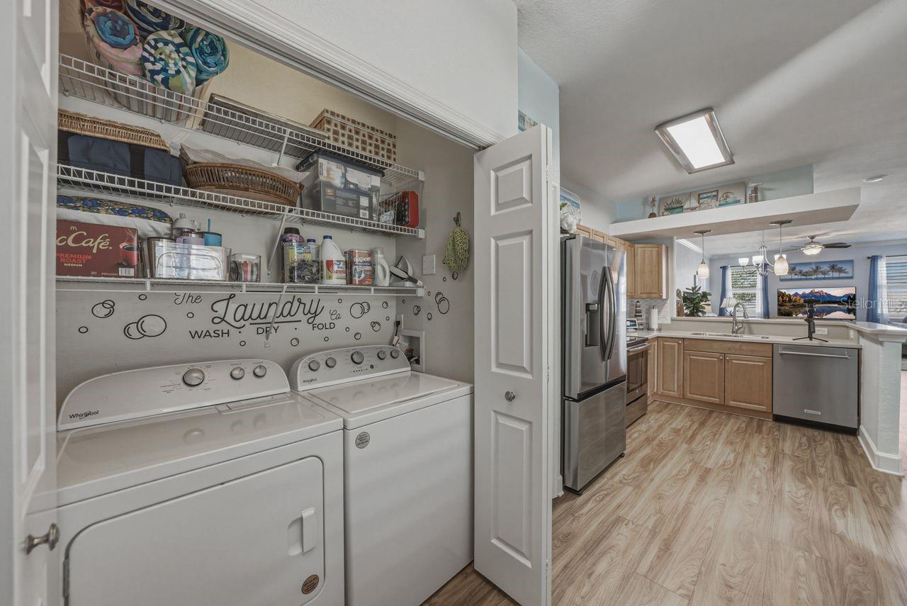 HERITAGE OAKS TOWNHOMES - Residential