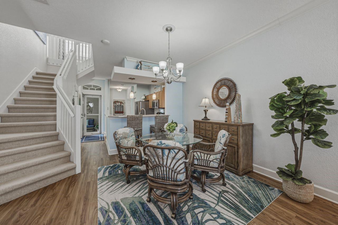 HERITAGE OAKS TOWNHOMES - Residential