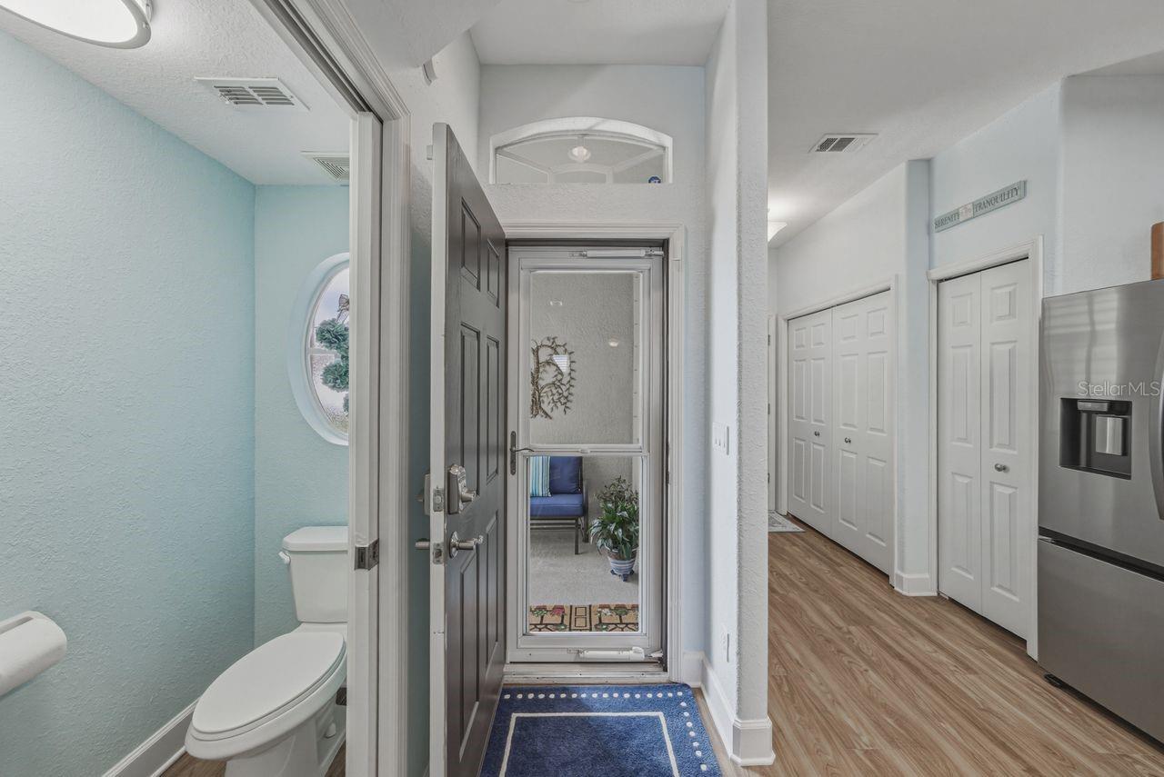 HERITAGE OAKS TOWNHOMES - Residential