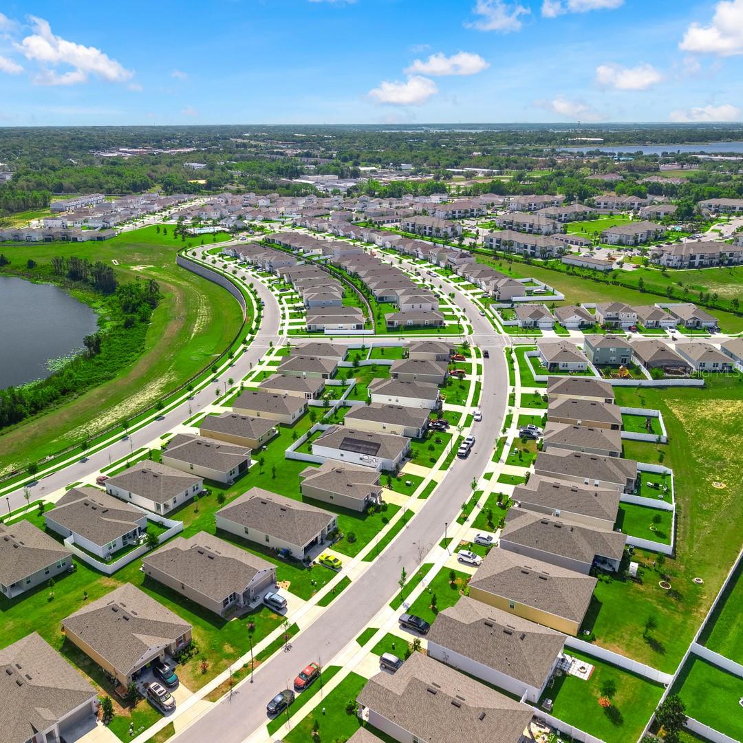 AVALON PARK TAVARES - Residential