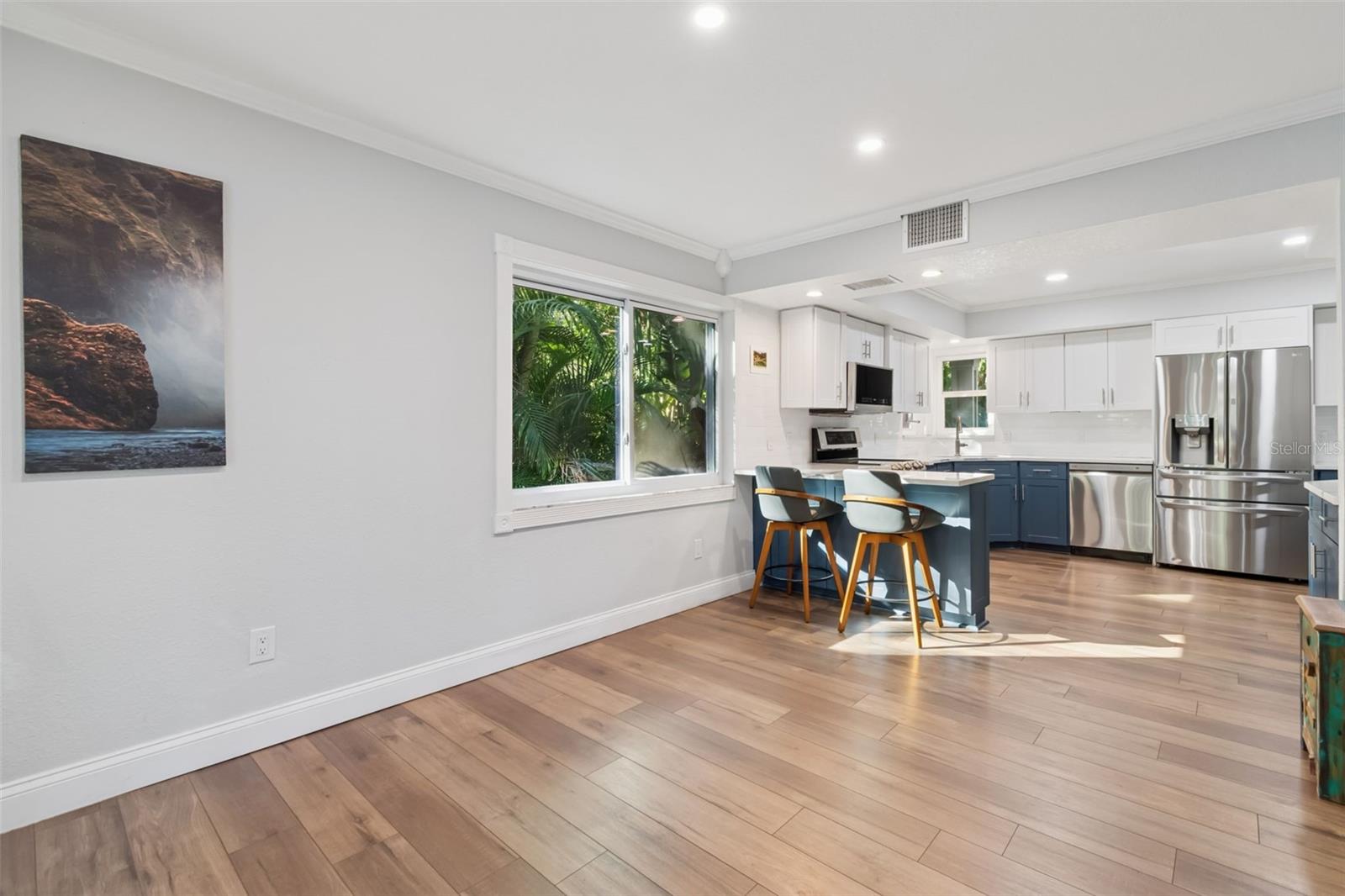 COUNTRY GENTLEMEN ACRES - Residential