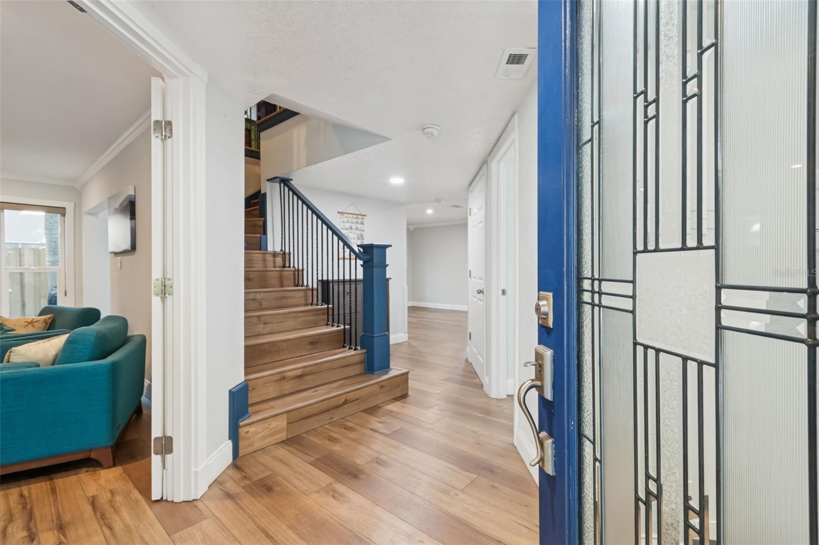 COUNTRY GENTLEMEN ACRES - Residential