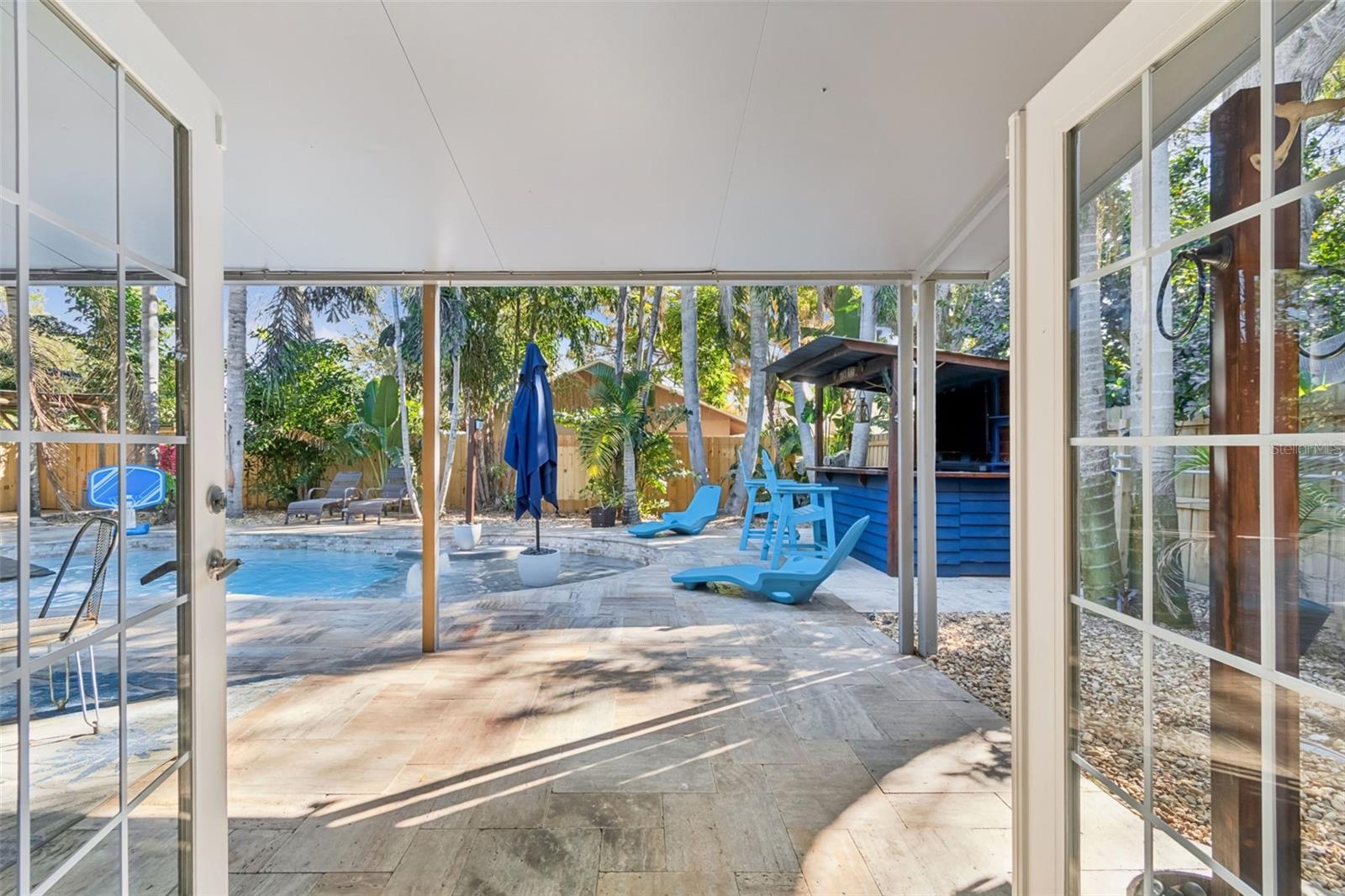 COUNTRY GENTLEMEN ACRES - Residential