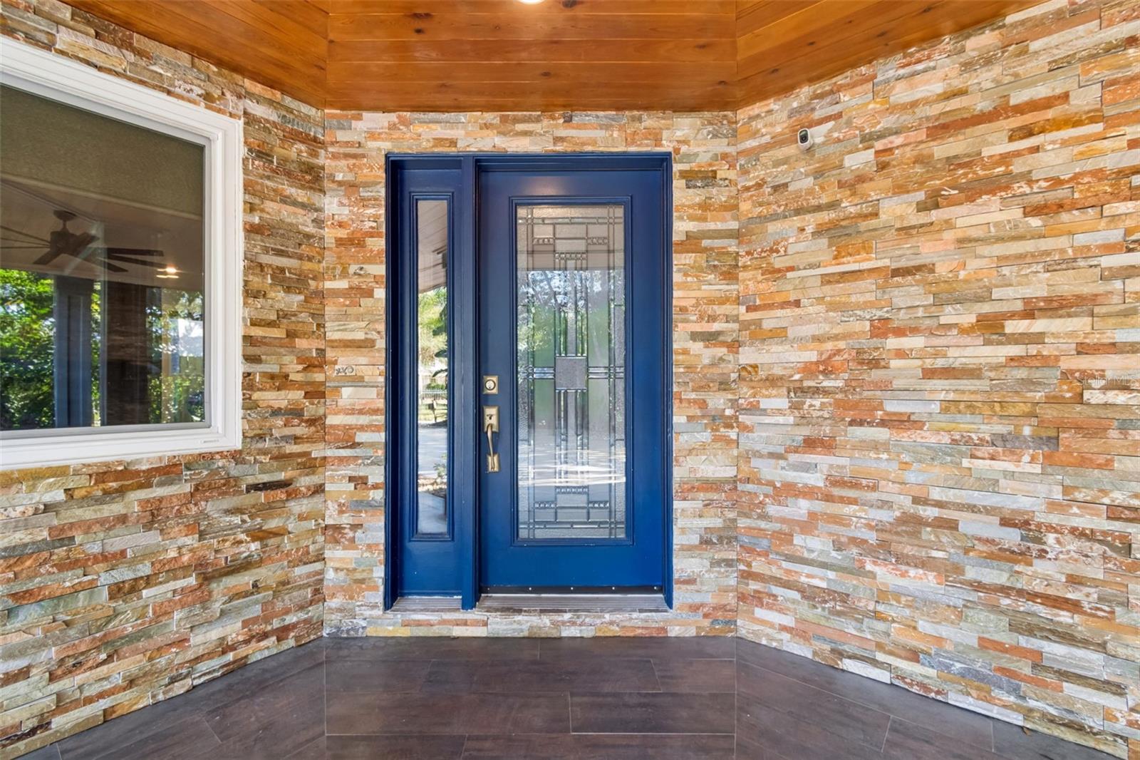 COUNTRY GENTLEMEN ACRES - Residential