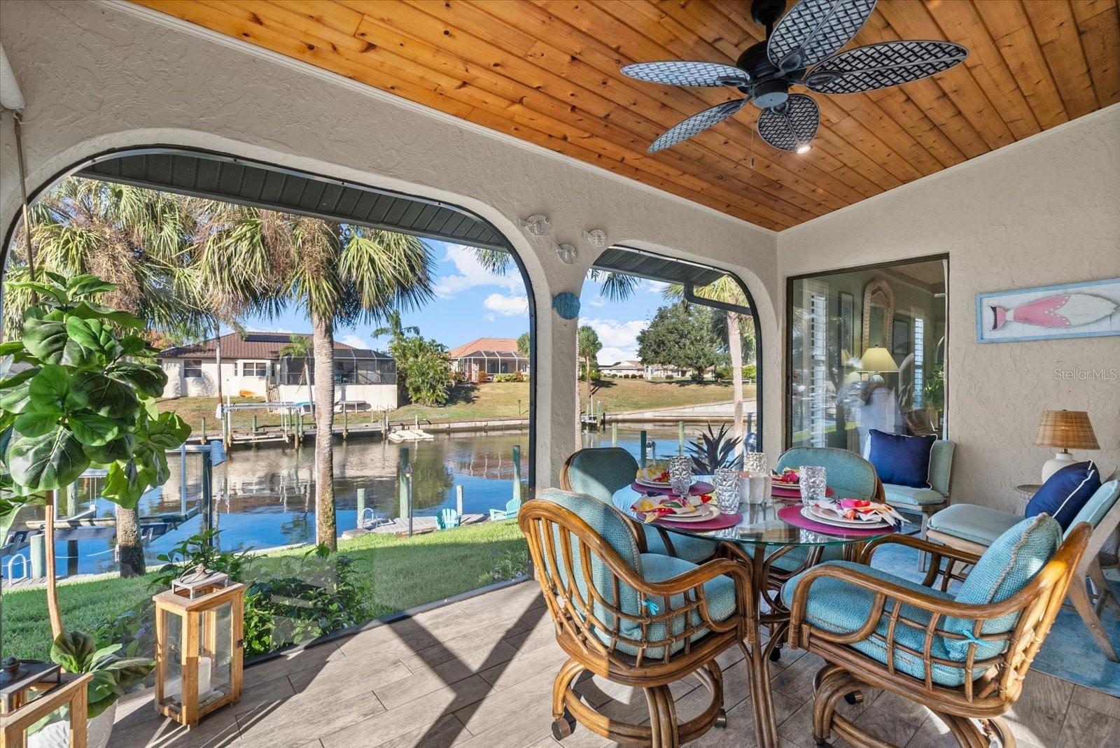 WINDSOR VILLAS - Residential