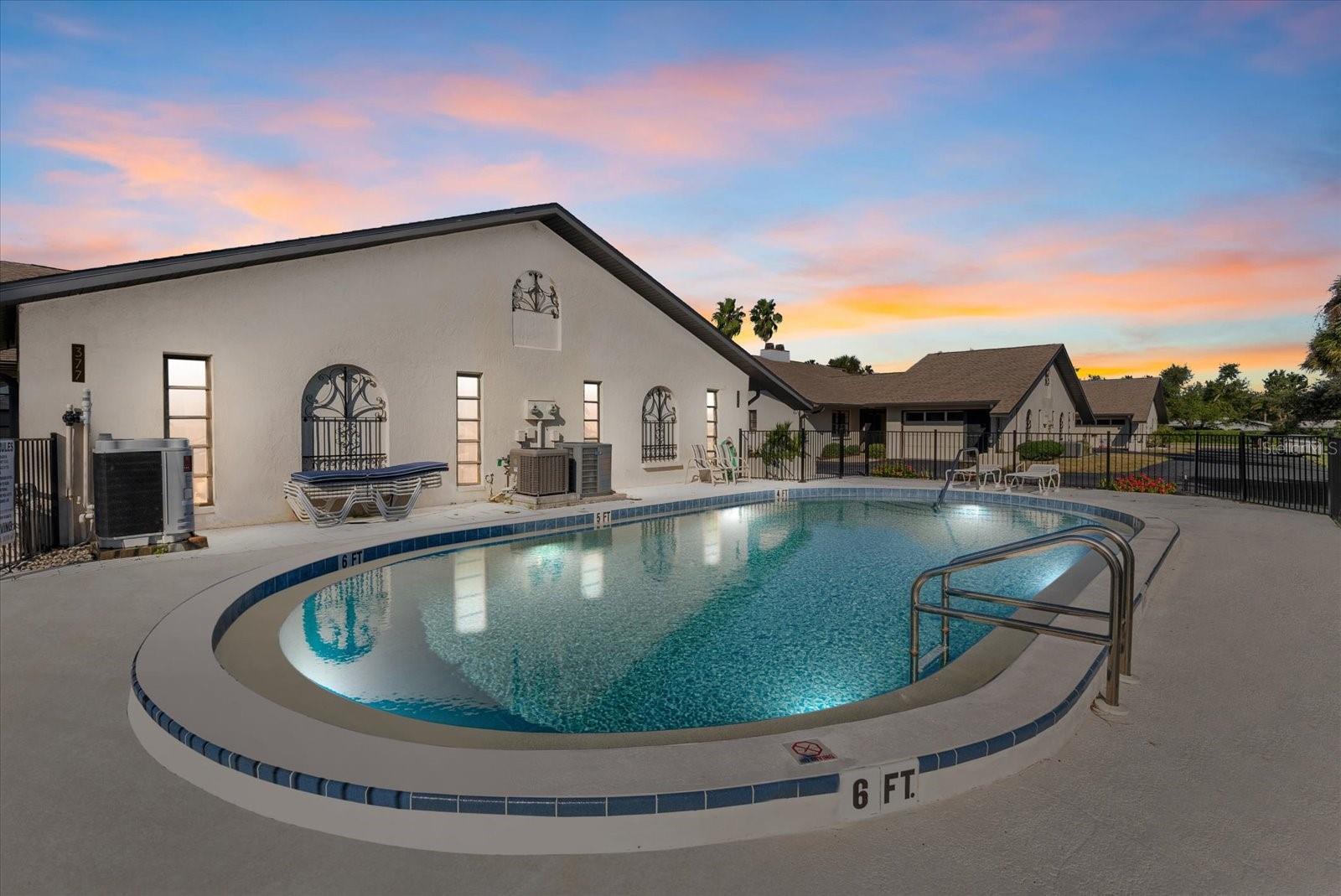 WINDSOR VILLAS - Residential